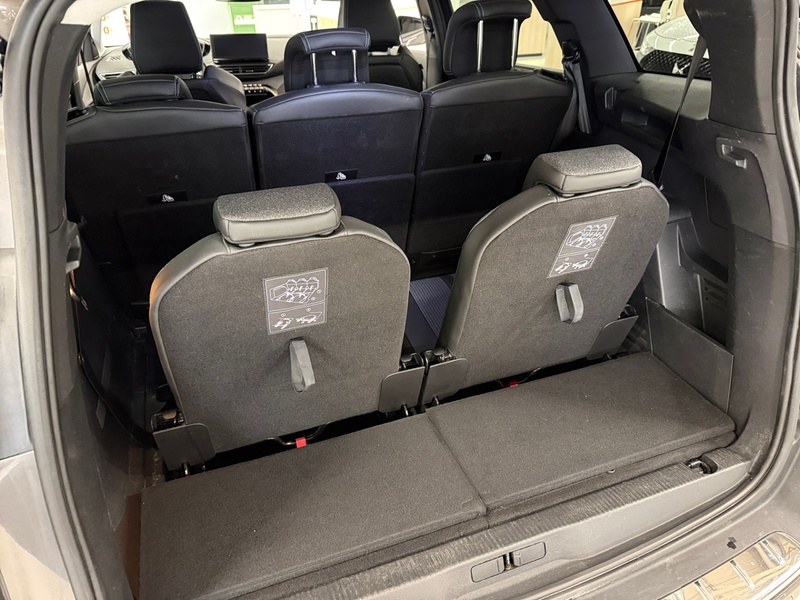 Peugeot 5008 vaihtoauto