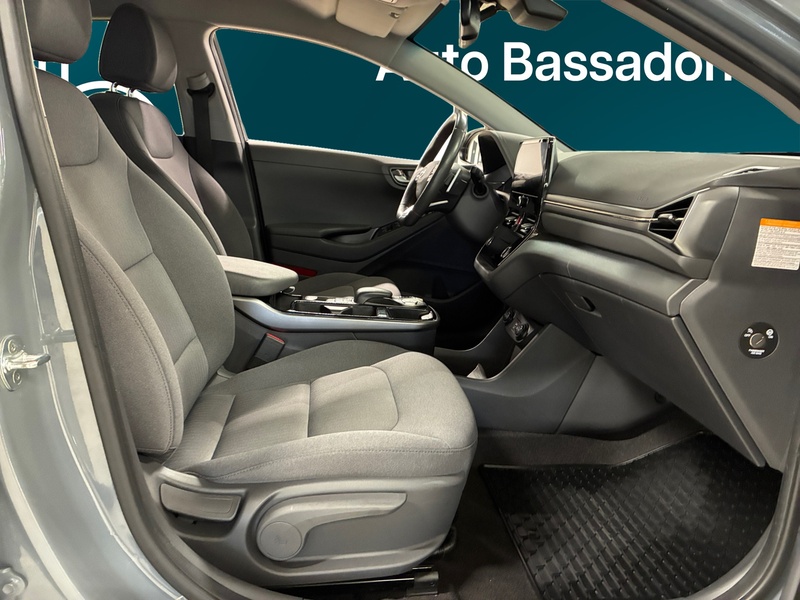 Hyundai IONIQ electric vaihtoauto