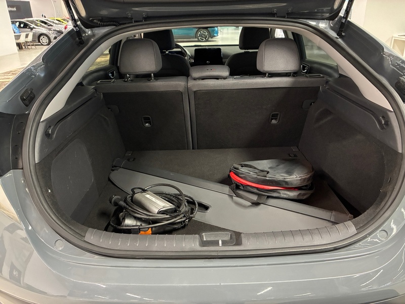 Hyundai IONIQ electric vaihtoauto