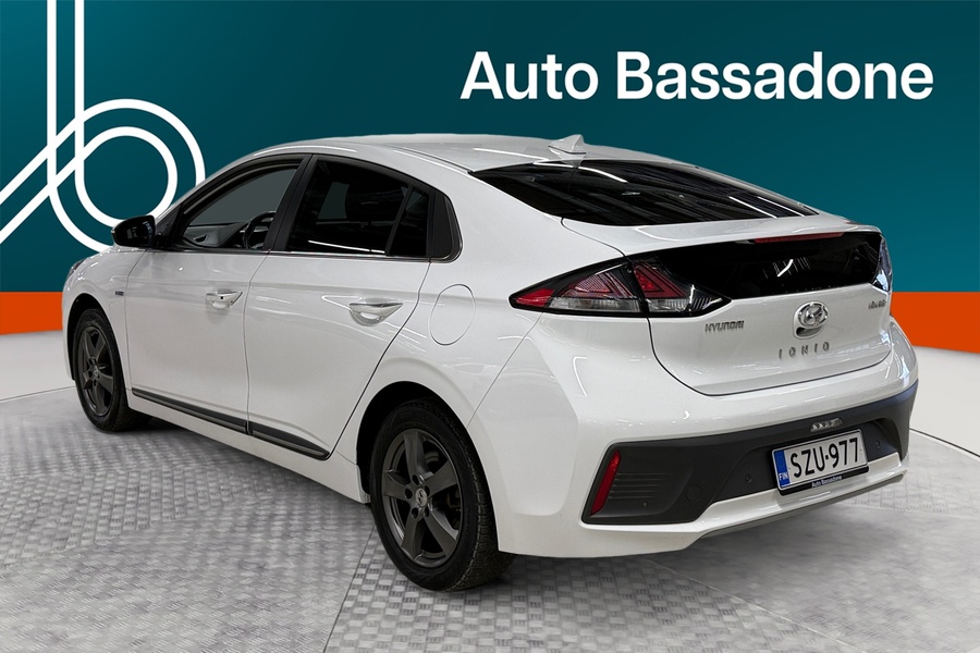 Hyundai IONIQ electric vaihtoauto