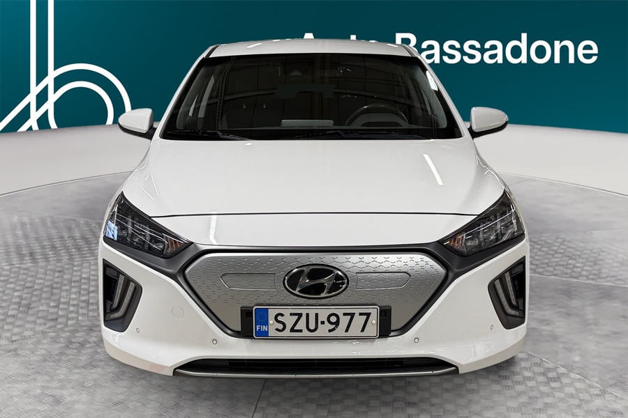 Hyundai IONIQ electric vaihtoauto