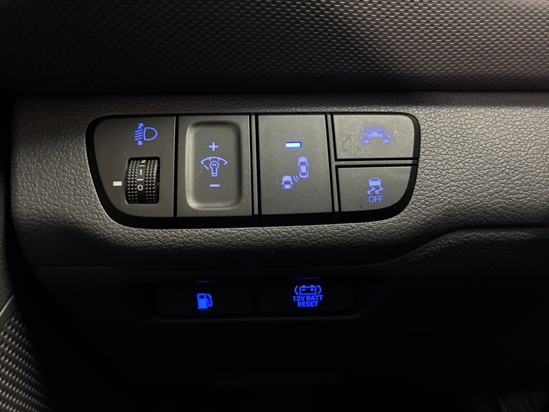 Hyundai IONIQ hybrid vaihtoauto