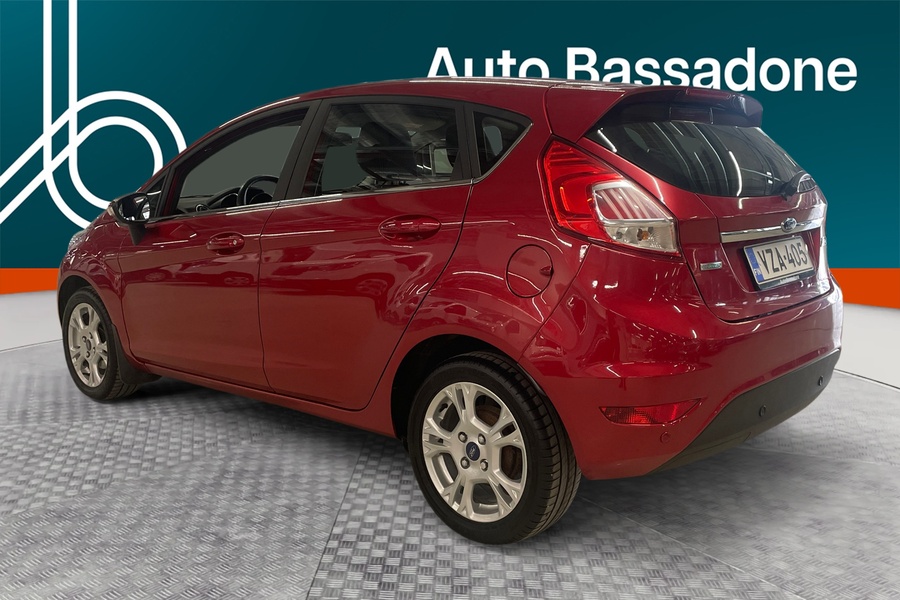 Ford Fiesta vaihtoauto