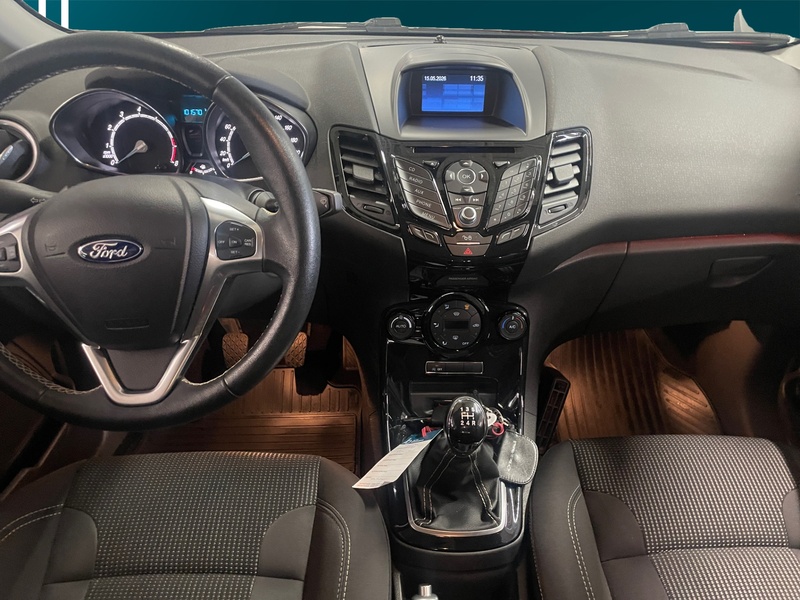 Ford Fiesta vaihtoauto