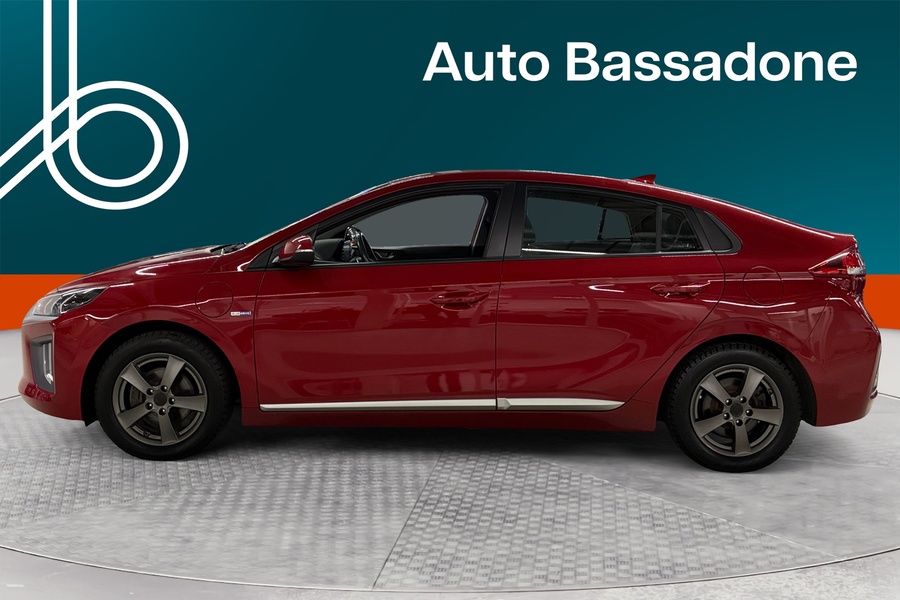 Hyundai IONIQ plug-in vaihtoauto
