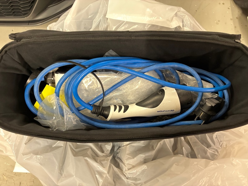 Hyundai IONIQ plug-in vaihtoauto