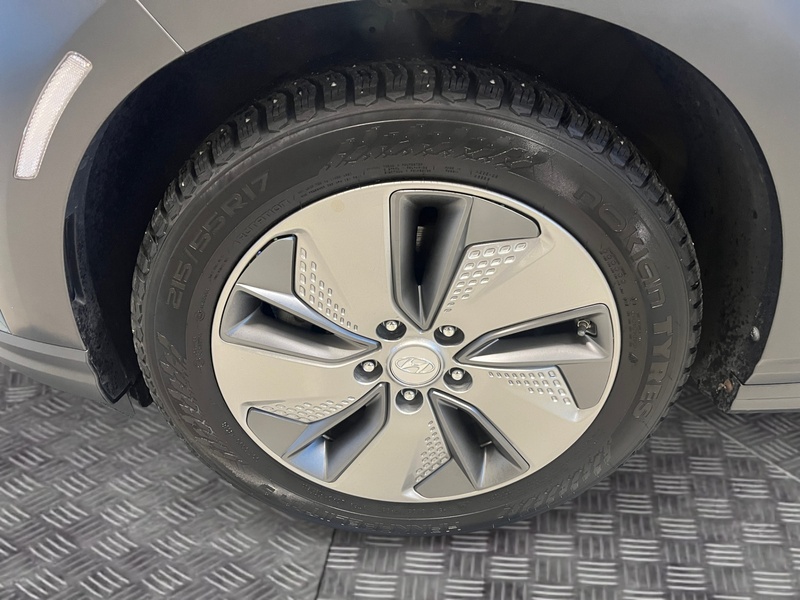 Hyundai Kona vaihtoauto