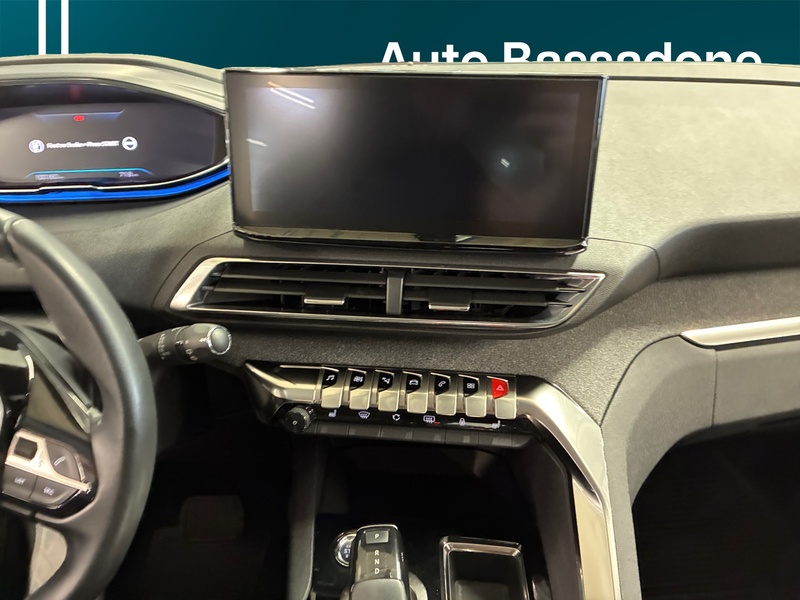 Peugeot 5008 vaihtoauto