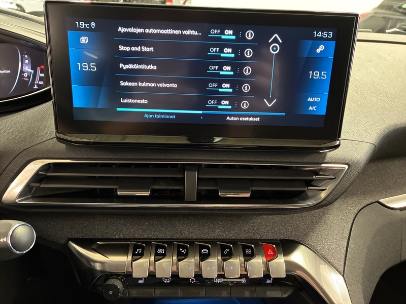 Peugeot 5008 vaihtoauto