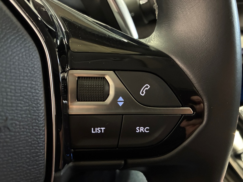 Peugeot 5008 vaihtoauto