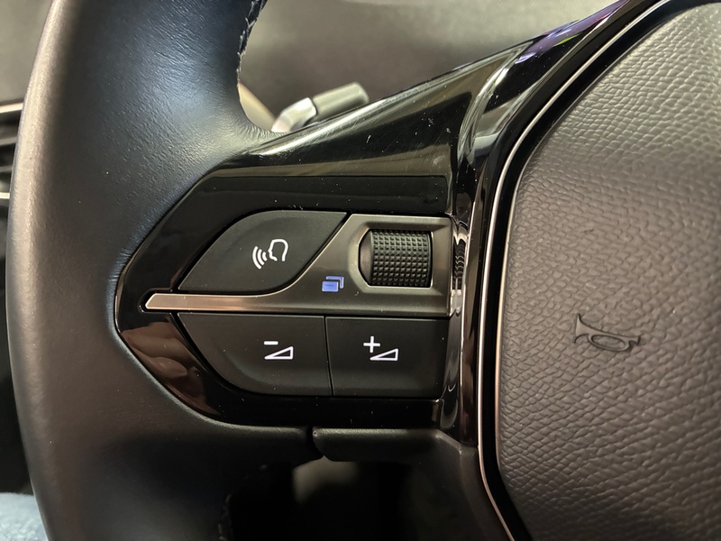 Peugeot 5008 vaihtoauto