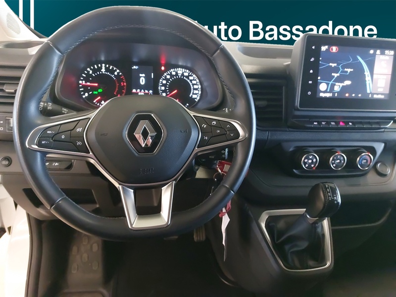 Renault Trafic vaihtoauto