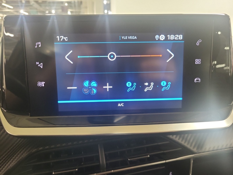 Peugeot 208 vaihtoauto