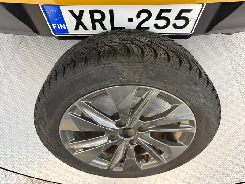 Peugeot 208 vaihtoauto