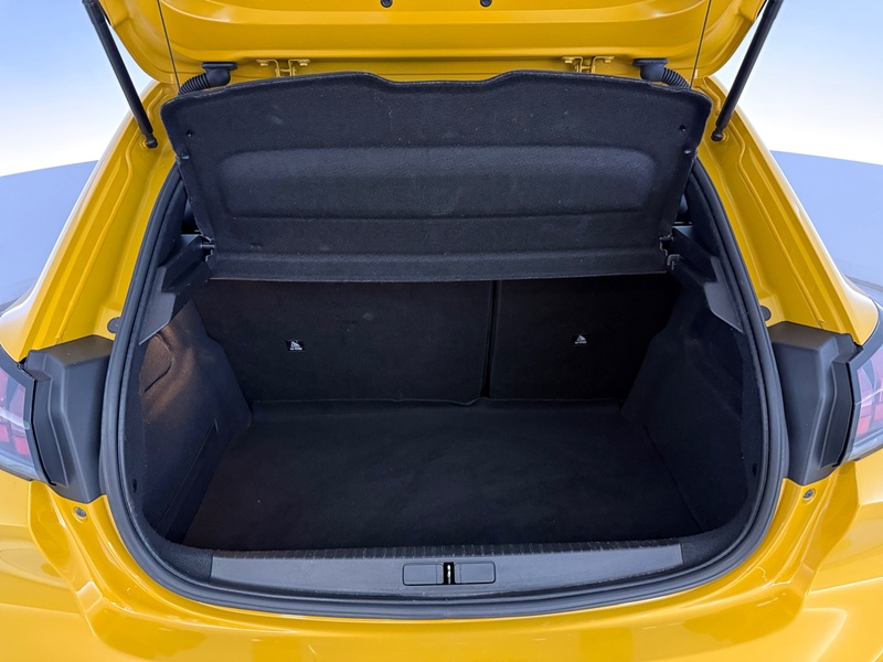 Peugeot 208 vaihtoauto