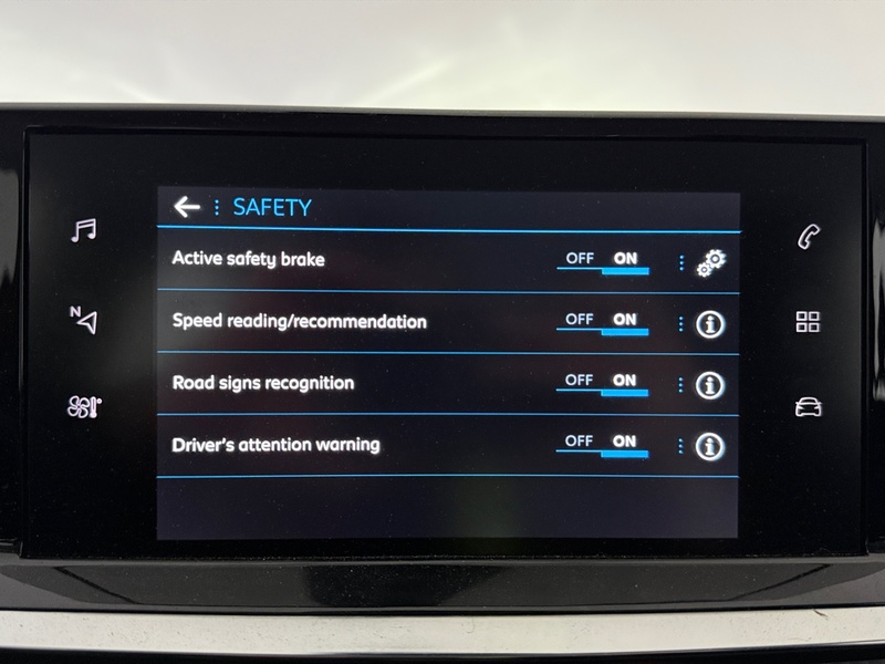 Peugeot 208 vaihtoauto