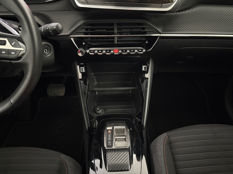 Peugeot 208 vaihtoauto