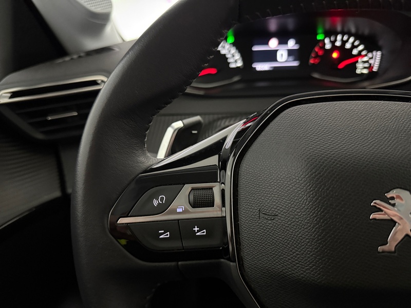 Peugeot 208 vaihtoauto