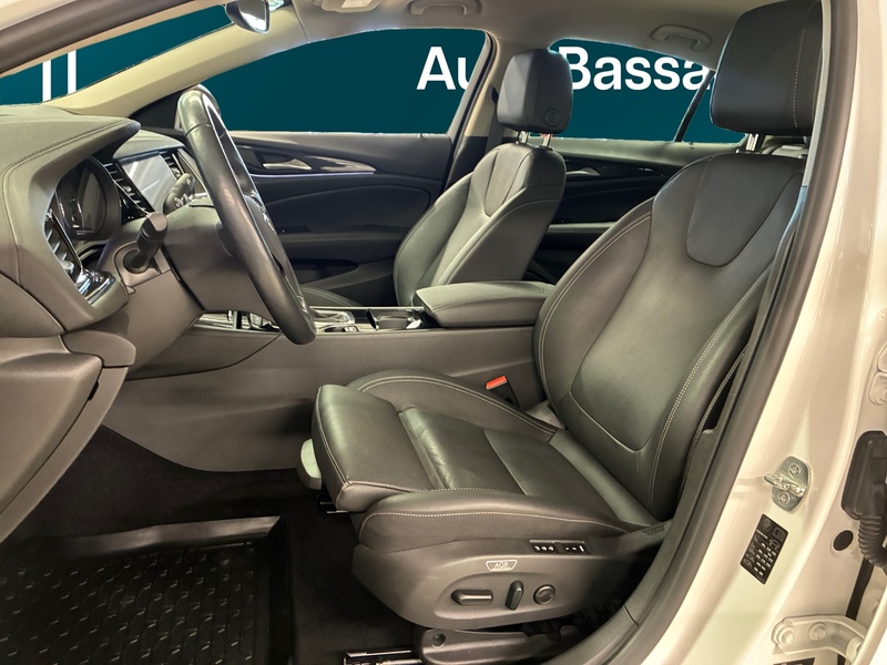 Opel Insignia vaihtoauto