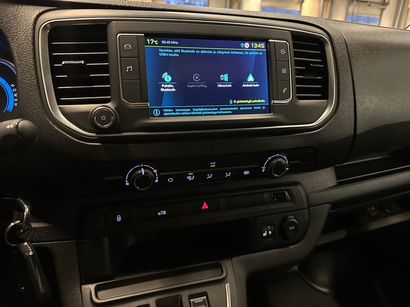 Peugeot e-Expert vaihtoauto