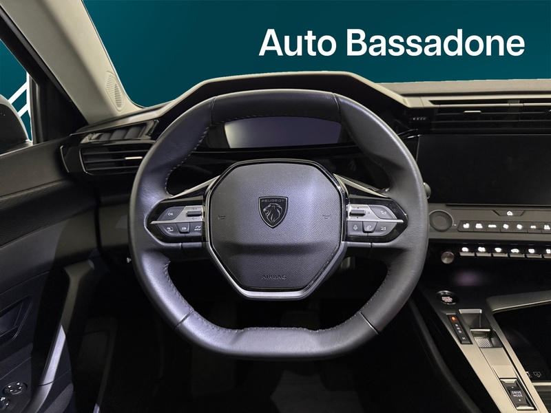 Peugeot 308 vaihtoauto