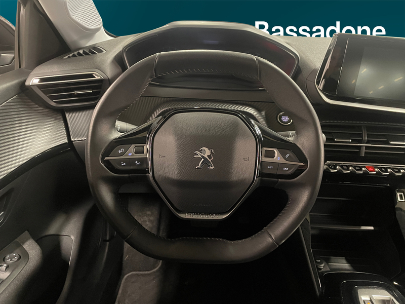 Peugeot e-208 vaihtoauto