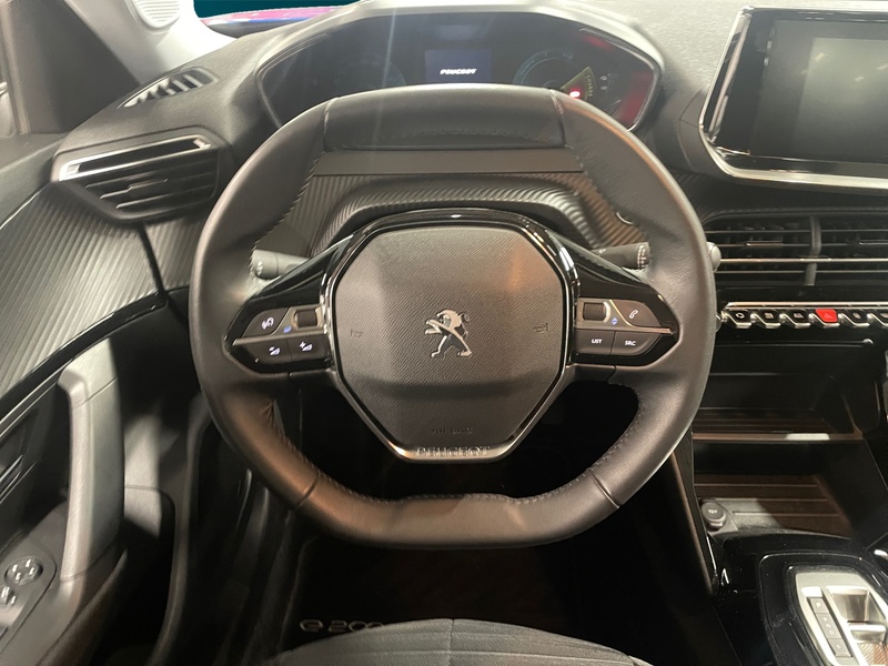 Peugeot e-2008 vaihtoauto