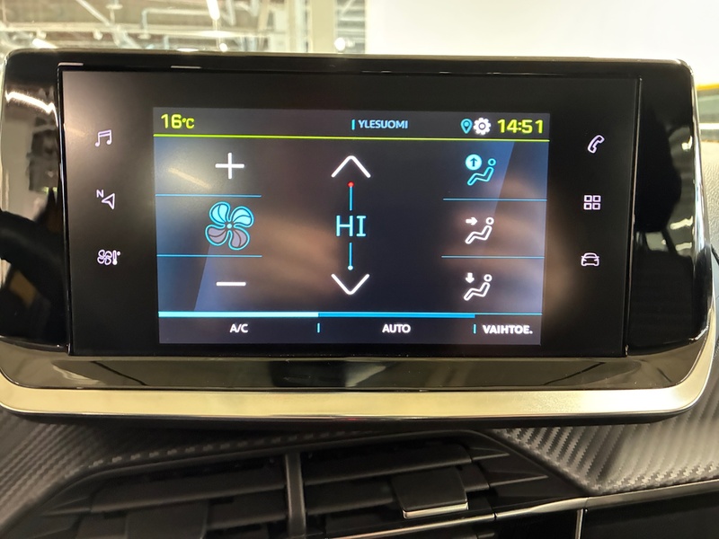 Peugeot e-208 vaihtoauto