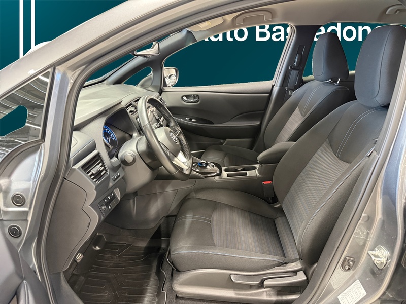 Nissan Leaf vaihtoauto