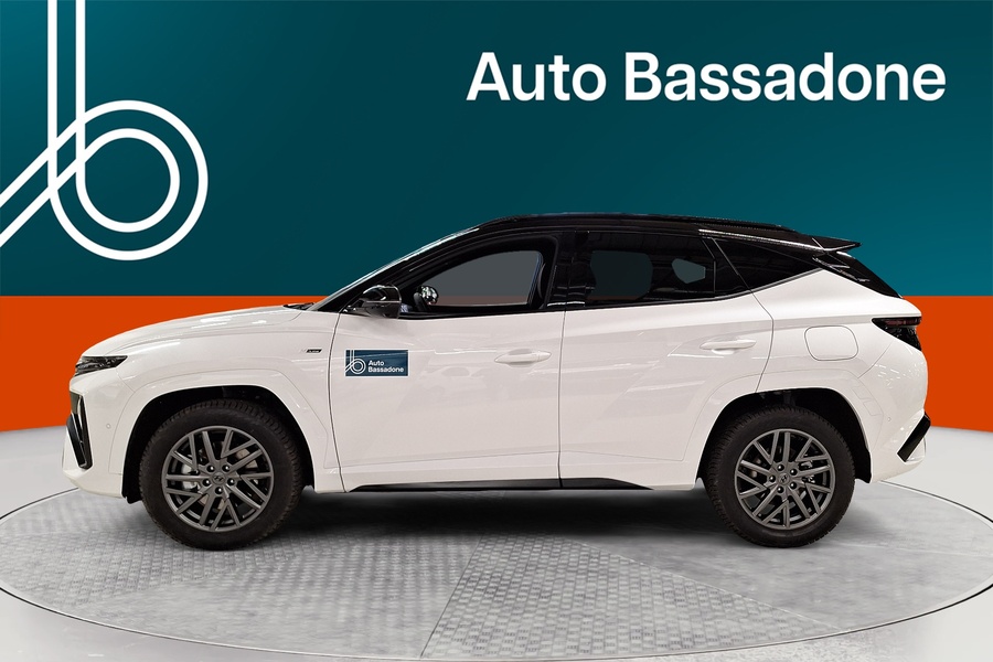 Hyundai TUCSON Hybrid vaihtoauto