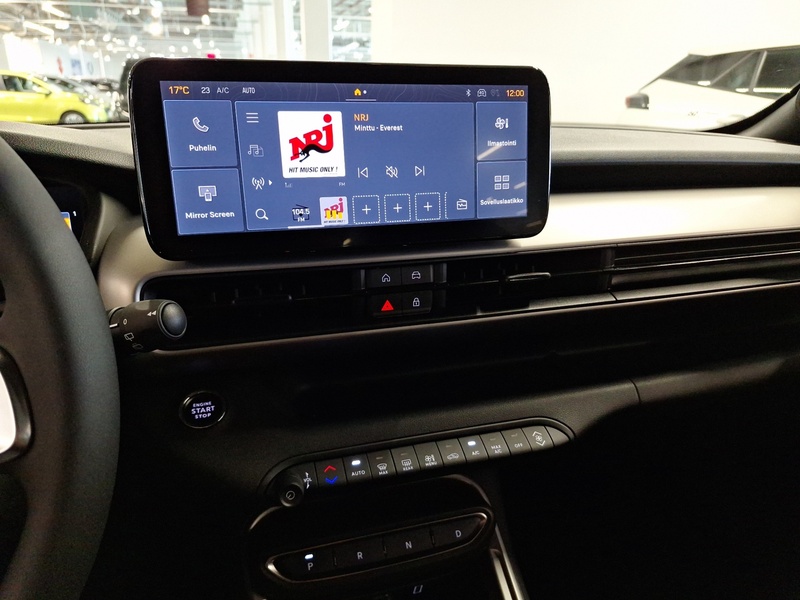 Jeep Avenger vaihtoauto