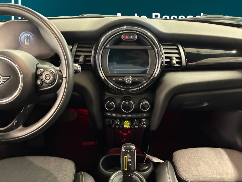 Mini Hatchback vaihtoauto