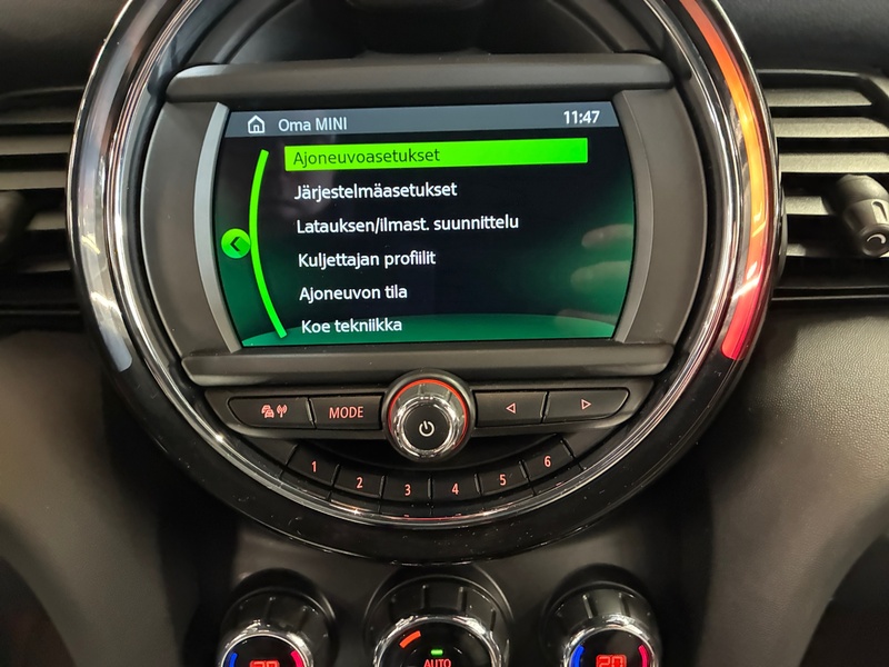 Mini Hatchback vaihtoauto