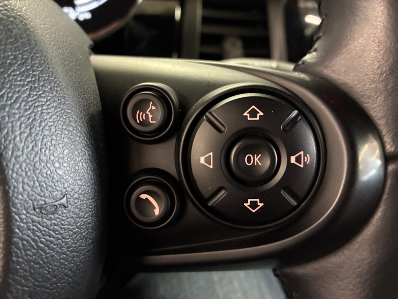 Mini Hatchback vaihtoauto