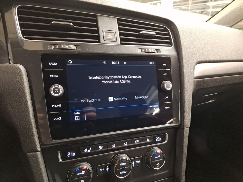 Volkswagen Golf vaihtoauto