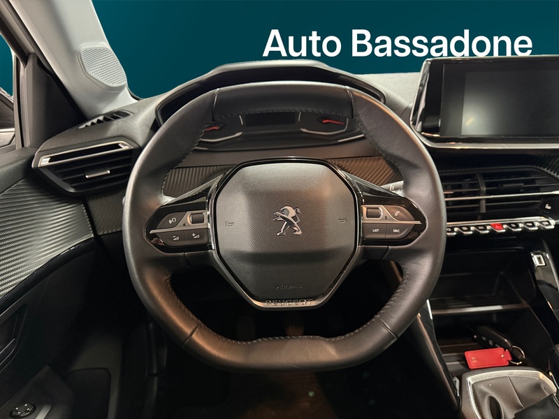 Peugeot 208 vaihtoauto