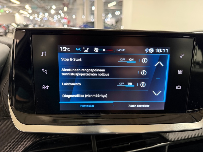 Peugeot 208 vaihtoauto