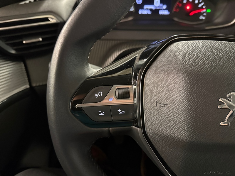 Peugeot 208 vaihtoauto