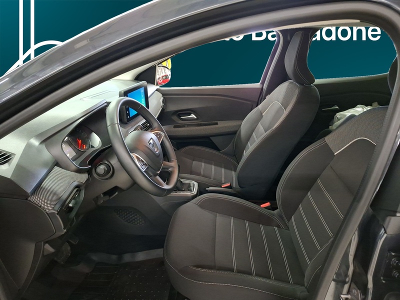 Dacia Sandero vaihtoauto