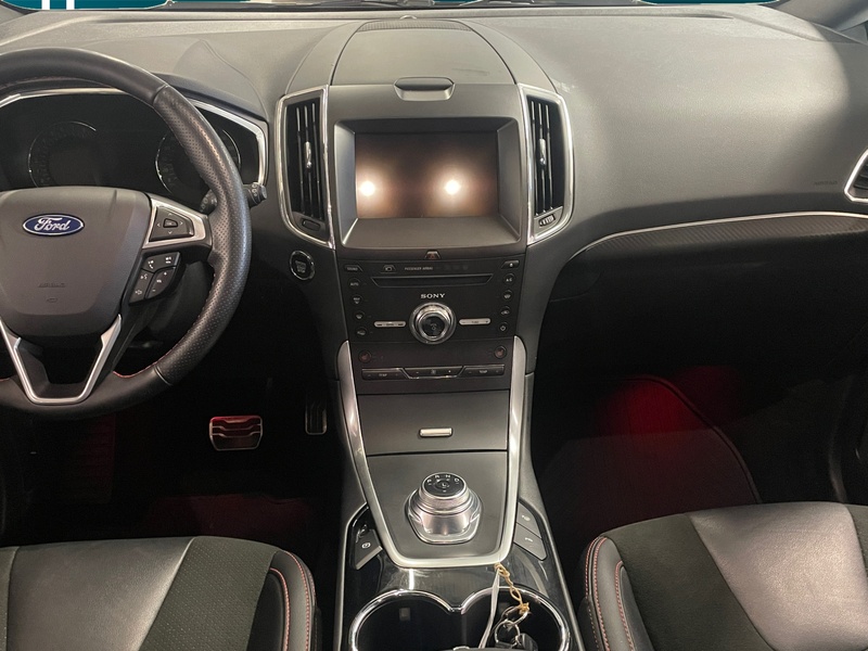 Ford S-MAX vaihtoauto