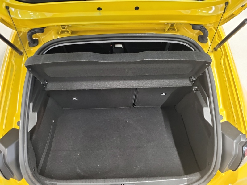 Peugeot 208 vaihtoauto