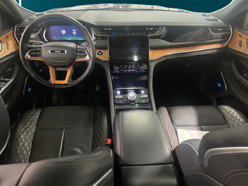 Jeep Grand Cherokee vaihtoauto