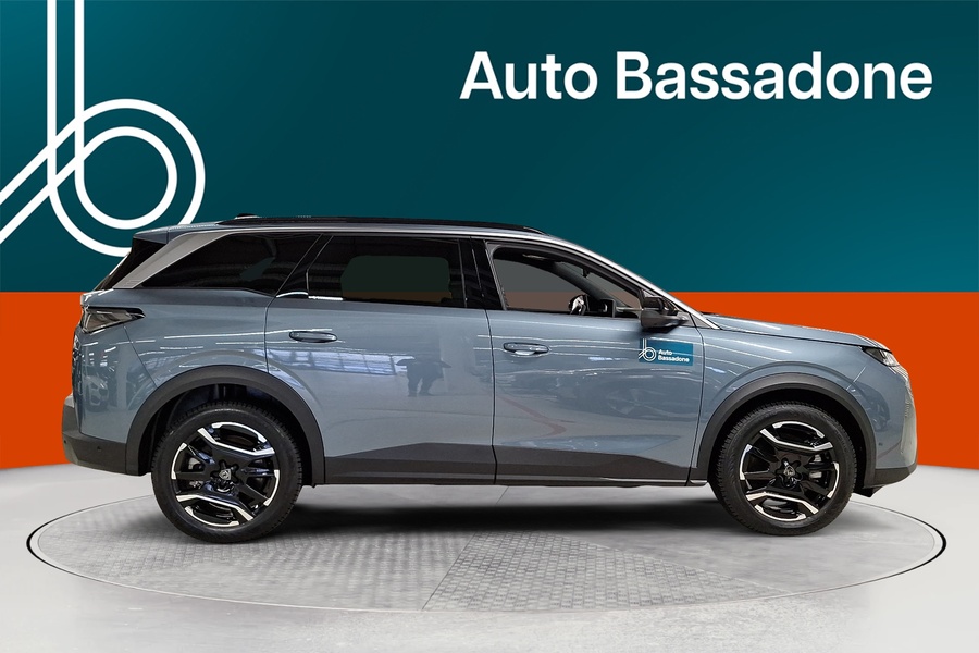 Peugeot E-5008 vaihtoauto