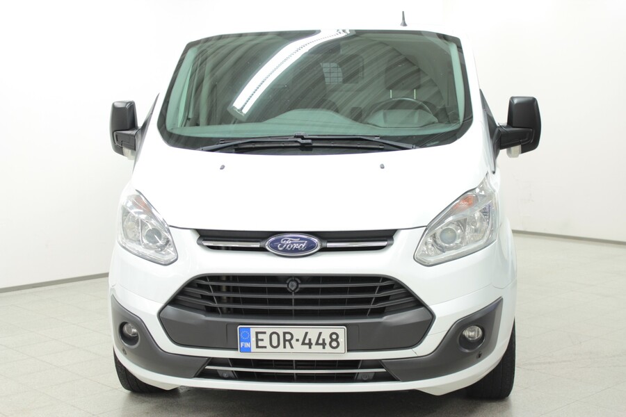 Ford Transit Custom vaihtoauto
