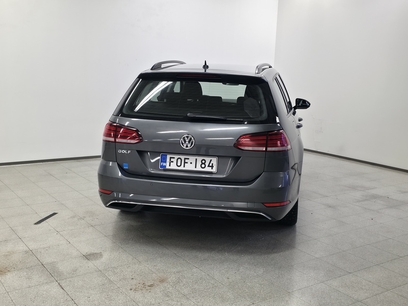 Volkswagen Golf vaihtoauto