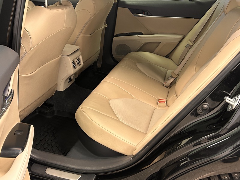 Toyota Camry vaihtoauto