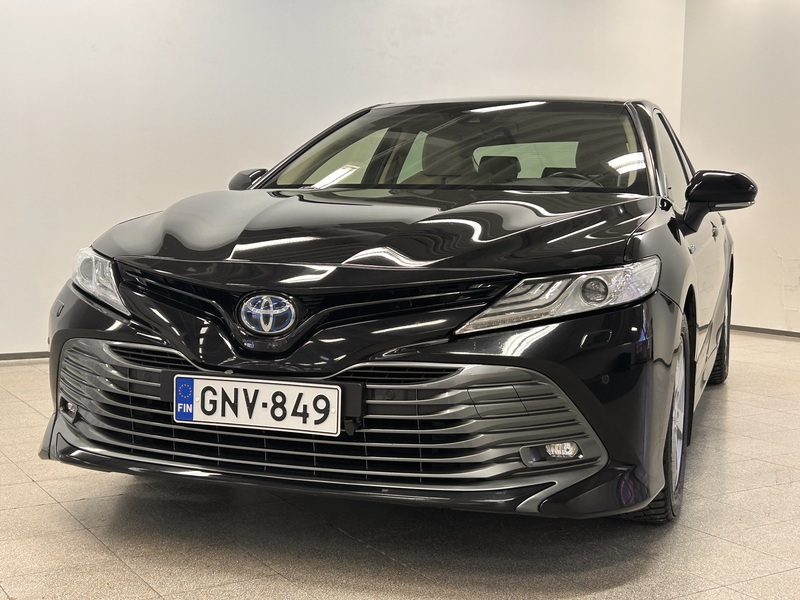 Toyota Camry vaihtoauto