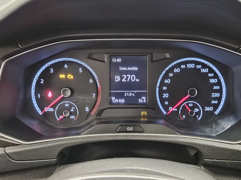 Volkswagen T-Roc vaihtoauto