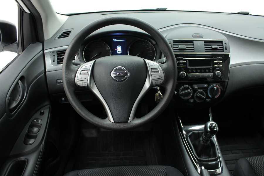 Nissan Pulsar vaihtoauto