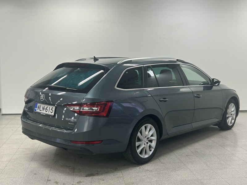 Skoda Superb vaihtoauto